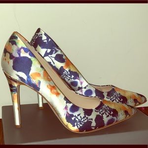 Vince Camuto heels